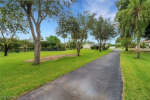 1310 11th Street, Naples, FL 34117 - MLS#225061637
