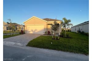 801 Serenity Ln, Labelle
