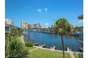 355 Park Shore Dr 1-144, Naples