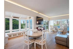 355 Park Shore Drive, Naples, FL 34103 - MLS#225061647