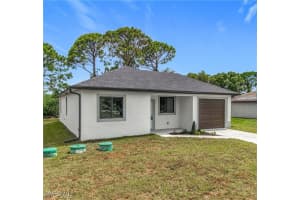 3705 8 Street, Lehigh Acres, FL 33976 - MLS#225061655