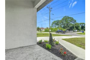 3705 8 Street, Lehigh Acres, FL 33976 - MLS#225061655
