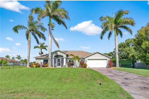 1424 Ne 19th Ave, Cape Coral