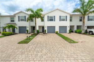 15421 Wildflower Cir, Naples