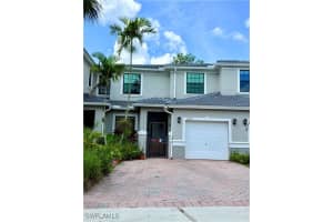 15208 Summit Place Cir 192, Naples