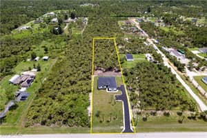 2898 36TH Avenue, Naples, FL 34117 - MLS#225061847