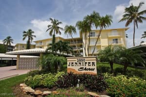 2850 Gulf Shore Blvd N 102, Naples