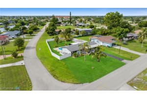 1118 Pine Island Lane, Cape Coral, FL 33909 - MLS#225061904