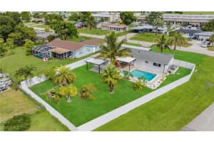 1118 Pine Island Lane, Cape Coral, FL 33909 - MLS#225061904