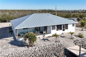 3891 Galt Island Avenue, St James City, FL 33956 - MLS#225061926