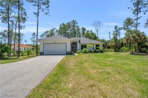 3262 10th Ave Se, Naples