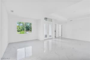 3262 10th Avenue, Naples, FL 34117 - MLS#225061934