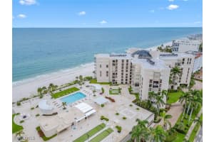 3215 Gulf Shore Blvd N 609n, Naples