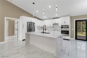 431 1st Street, Naples, FL 34120 - MLS#225061990