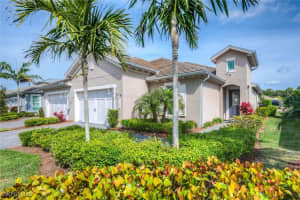 5743 Highbourne Dr, Naples