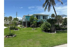120 Bay Mar Drive, Fort Myers Beach, FL 33931 - MLS#225062048