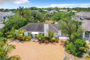 650 S Golf Drive, Naples, FL 34102 - MLS#225062063
