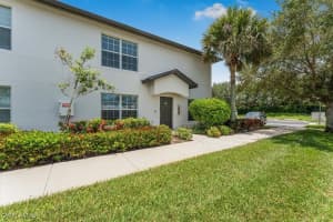9101 Gervais Circle, Naples, FL 34120 - MLS#225062072