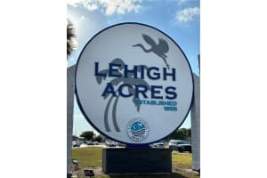 1716 Dixie Avenue, Lehigh Acres, FL 33972 - MLS#225062094