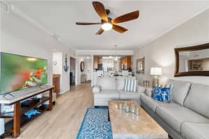 9525 Avellino Way, Naples, FL 34113 - MLS#225062121