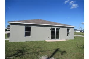 22 7th Terrace, Cape Coral, FL 33993 - MLS#225062158