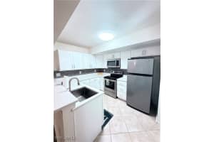 4135 Residence Drive, Fort Myers, FL 33901 - MLS#225062168