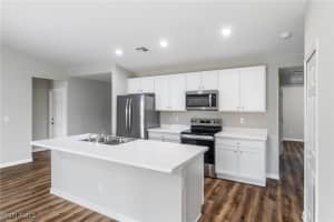 3017 17th Place, Cape Coral, FL 33993 - MLS#225062217
