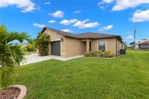 3022 15th Place, Cape Coral, FL 33914 - MLS#225062222