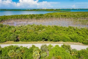 815 Whiskey Creek Drive, Marco Island, FL 34145 - MLS#225062267