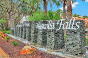 2360 Hidden Lake Court, Naples, FL 34112 - MLS#225062268