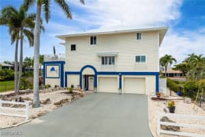 17911 Grey Heron Ct, Fort Myers Beach
