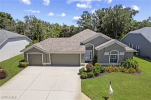 22025 Seashore Cir, Estero