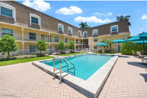 1222 Gordon Drive, Naples, FL 34102 - MLS#225062329