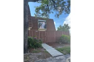 5245 Cedarbend Drive, Fort Myers, FL 33919 - MLS#225062387