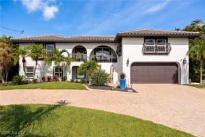 17930 Grey Heron Ct, Fort Myers Beach