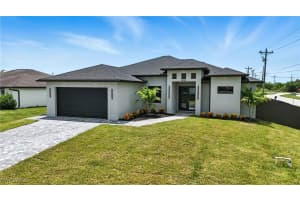 3205 Andalusia Blvd, Cape Coral