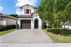8797 Madrid Cir, Naples