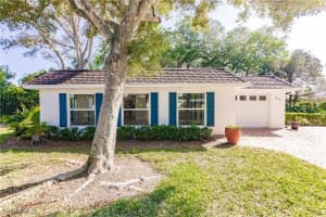 217 Yorkshire Court, Naples, FL 34112 - MLS#225062476