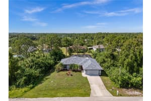 2917 48th St W, Lehigh Acres