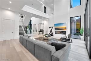 641 Starboard Drive, Naples, FL 34103 - MLS#225062562