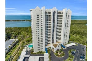 5550 Heron Point Dr 302, Naples