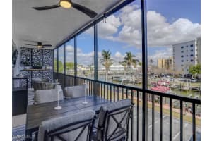 4431 Bay Beach Ln 522, Fort Myers Beach