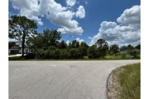 3825 Heyburn Street, Fort Myers, FL 33905 Sold 09/26/25
