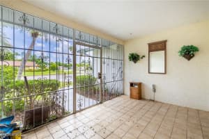 950 Charlemagne Boulevard, Naples, FL 34112 - MLS#225062663