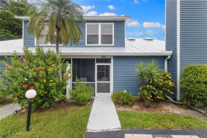 3364 Timberwood Cir, Naples