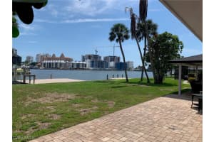 432 Oak Avenue, Naples, FL 34108 Sold 08/04/25