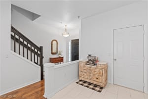 941 Hampton Circle, Naples, FL 34105 - MLS#225062724