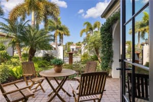 16730 Stella Court, Naples, FL 34110 - MLS#225062736