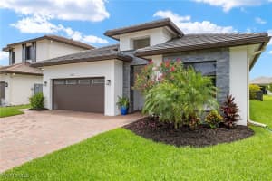 5058 Alonza Ave, Ave Maria