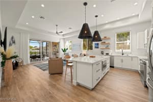 819 91st Avenue, Naples, FL 34108 - MLS#225062752
